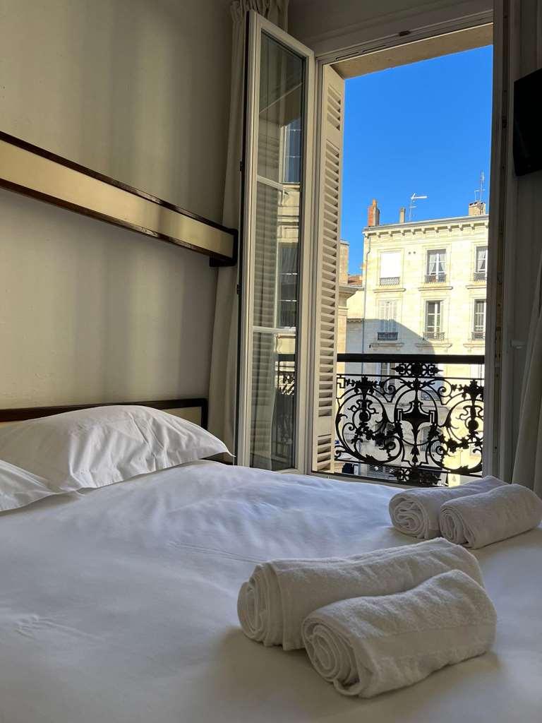 Brit Hotel Des Grands Hommes - Bordeaux Centre חדר תמונה